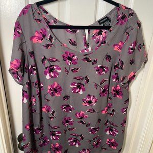 Torrid Plus - Gray shirt with Purple and Pink Florals